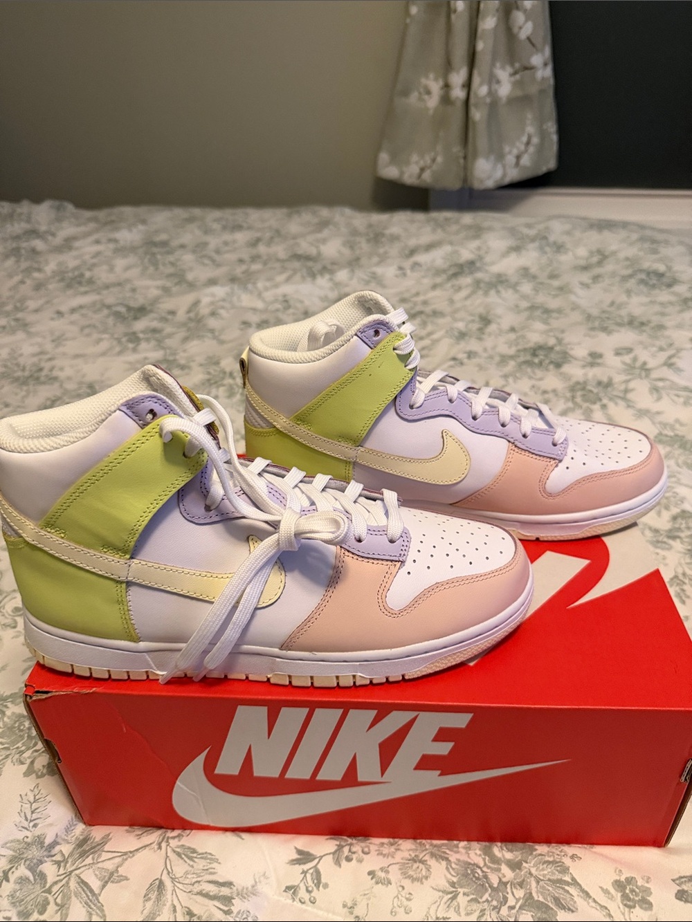 Women’s Nike Dunks High White, Pastel Pink, Lavender & Lime - Picture 8 of 10